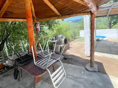 Casa 6 ambientes con 4 baños