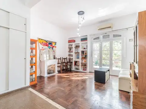 Depto Tipo Casa en Venta en Villa del Parque, USD 180.000