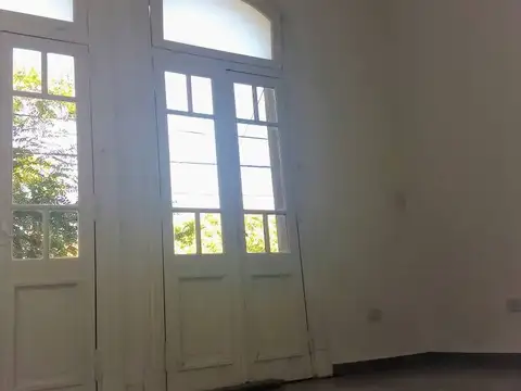 AV. RIVADAVIA 9700, Piso 1