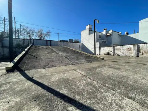 Avenida 1 entre 32 y 33 100