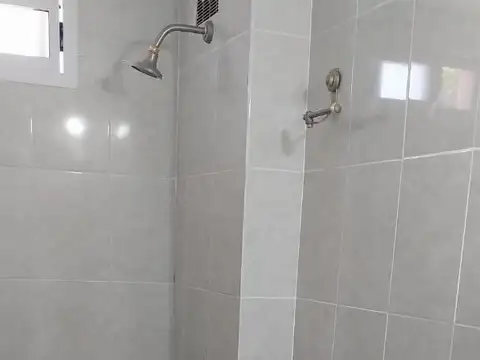 Departamento en Alquiler en Centro Sur, $ 750.000