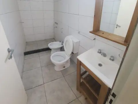Depto Tipo Casa 2 ambientes con 1 baño