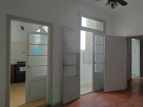 Avenida Juan Bautista Justo 6400