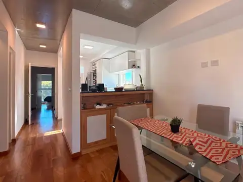 Departamento 4 ambientes con 3 baños