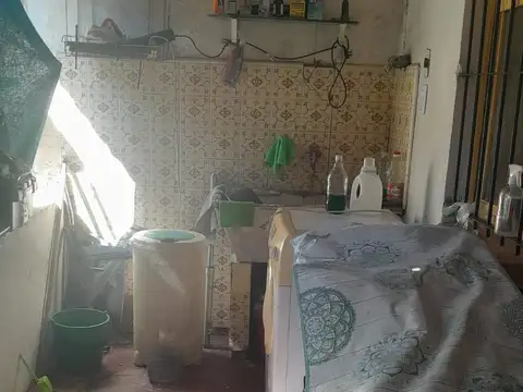 Depto Tipo Casa en Venta 50 años