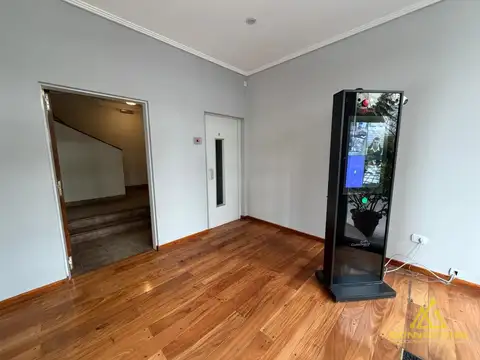 Emilio Mitre 1300