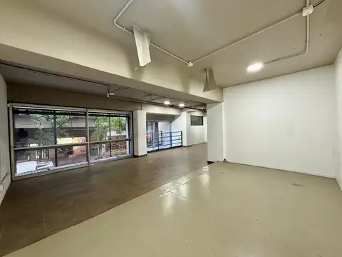 Edificio de oficinas con terraza en Alquiler en Palermo Hollywood. Excelente zona.