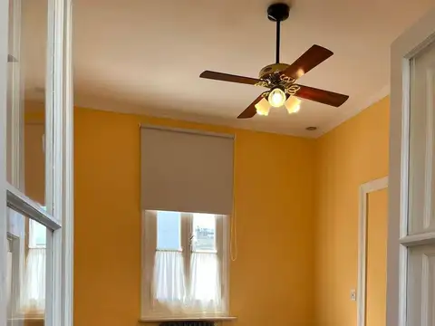 Departamento en Venta en Balvanera, USD 129.000