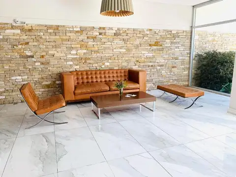 Camacuá 100, Piso 1°