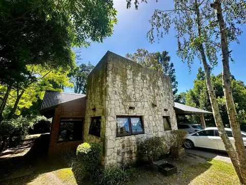 Casa en Venta en Barrio Bosque Peralta Ramos, USD 170.000