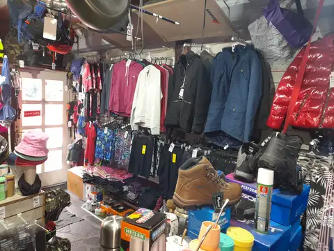 Local en Venta Via Pública