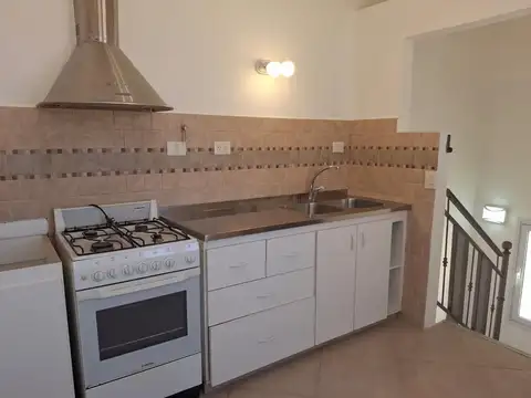 Depto Tipo Casa en Alquiler A Estrenar