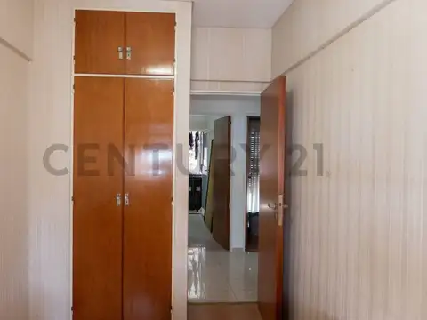 Departamento 4 ambientes con 3 baños