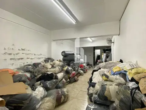 Galpon en Alquiler 30  mts Fondo