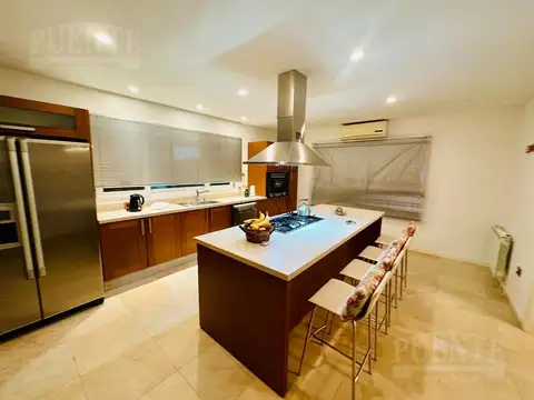 Casa en Venta al Noroeste