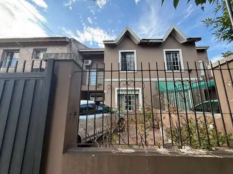 Depto Tipo Casa en Venta de 3 dormitorios