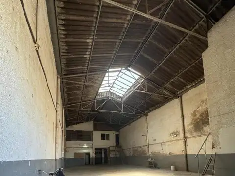 Galpon en Venta en Ciudadela, USD 330.000