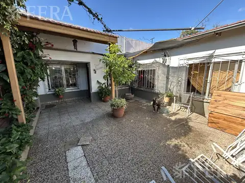 Depto Tipo Casa 4 ambientes con 2 baños