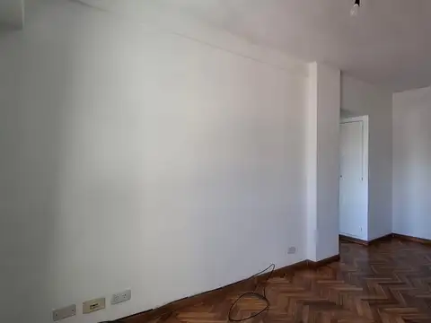 Departamento en Alquiler en Florida Mitre/Este, $ 590.000