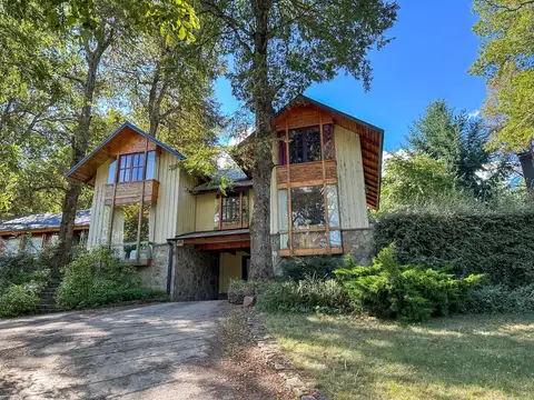 Casa   Cabaña Independiente en Altos del Sol – Gran Lote y Potencial- San Martin de los Andes