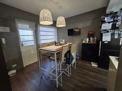 Departamento 4 ambientes con 2 baños