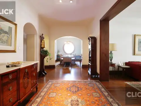 Av. Coronel Diaz al 1700