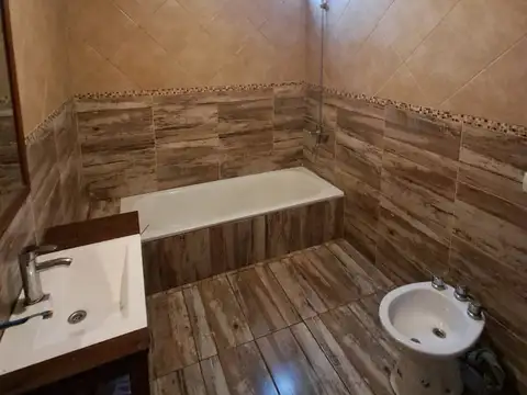 Depto Tipo Casa en Alquiler 20 años