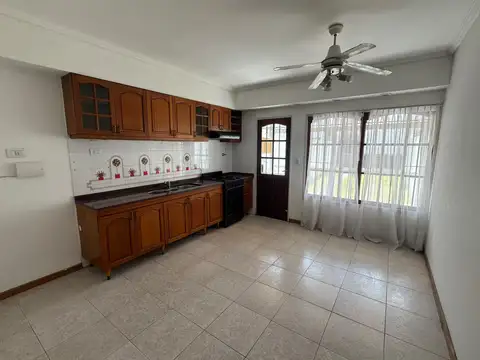 Triplex 5 Ambientes - Olivos