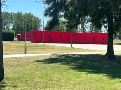 Terreno en Venta 20  mts Fondo