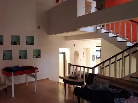 Casa en Venta de 5 dormitorios