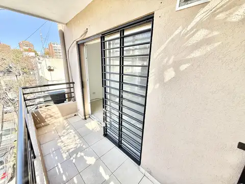 Departamento en Venta en San Fernando Vías  /  Libertador a Río, USD 98.000