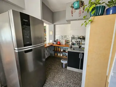 Depto Tipo Casa en Venta 75 años
