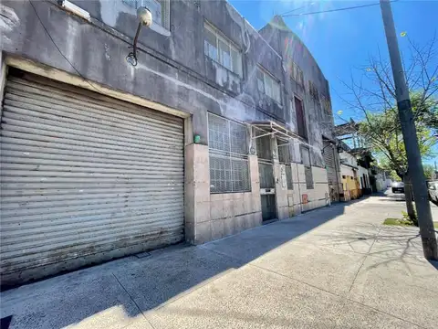 Galpon en Venta en Mataderos, USD 965.000