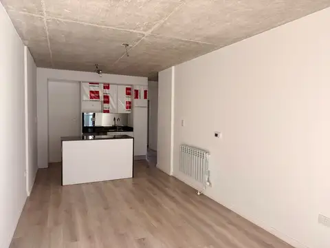 Departamento en Alquiler en Parque, $ 985.000
