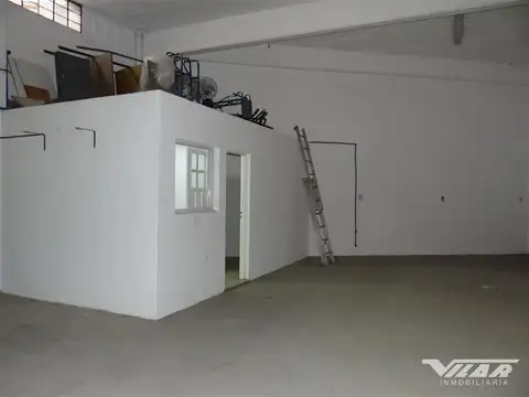 En Alquiler Galpón/Local 380m2  sobre mitre a metros de CABA -  Villa Martelli