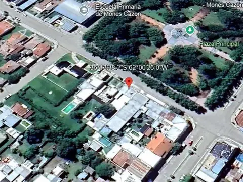 Casa en venta - 5 Dormitorios 3 Baños - Locales - 400Mts2 - Pehuajó