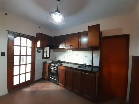 Depto Tipo Casa en Alquiler de 2 ambientes