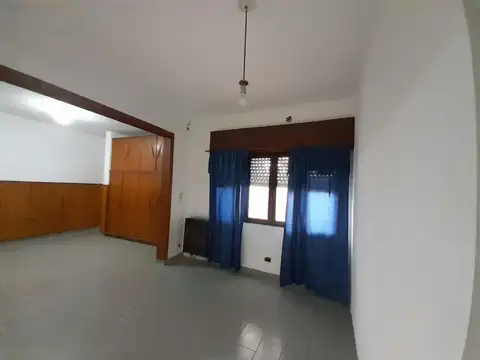 Depto Tipo Casa en Alquiler de 1 dormitorio
