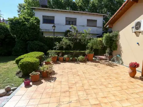 Casa en Venta de 5 dormitorios