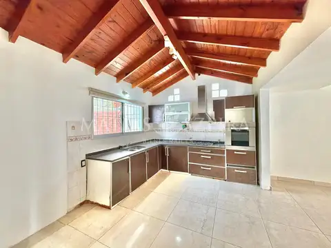 Depto Tipo Casa en Venta al Oeste
