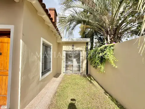 Depto Tipo Casa en Venta de 4 ambientes