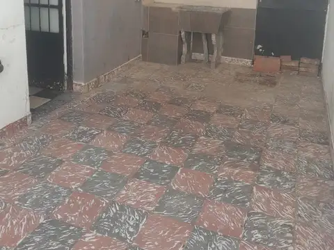 Depto Tipo Casa en Alquiler de 4 ambientes