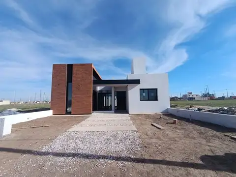VENTA CASA EN CUESTAS DE MANANTIALES MZA 89 LOTE 5