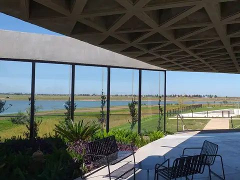 Terreno en Venta 40  mts Fondo