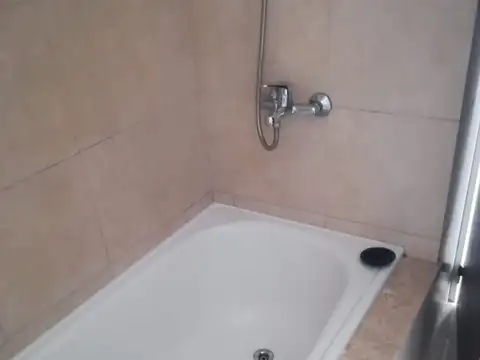 Departamento, 2 ambientes con balcón