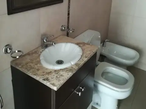 Departamento en Alquiler en Villa Pueyrredon, $ 700.000