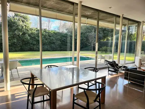 Casa en Alquiler 25 años