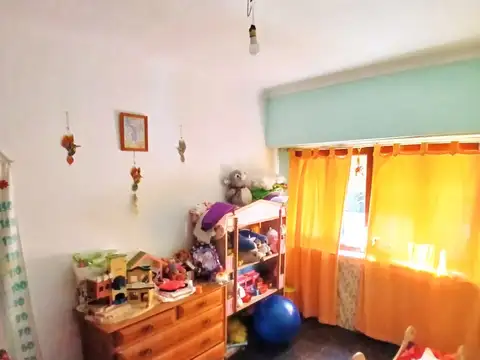 Casa de dos plantas y 3 habitaciones