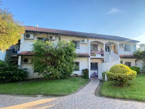 Venta departamento tipo dúplex 3 ambientes con playroom en Muñiz