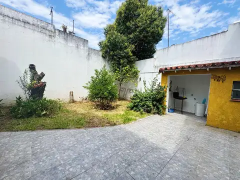 Casa en Alquiler 40 años